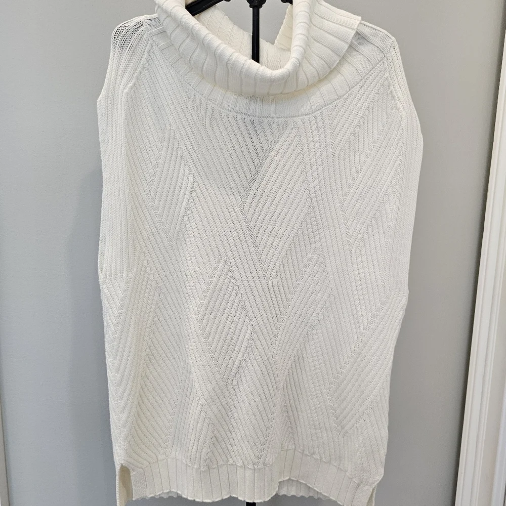Marble Cream Cable Knit Sweater Vest With Cowl Neck MED